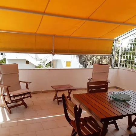 Il Girasole Villaggio Tucano * לה קסטלה